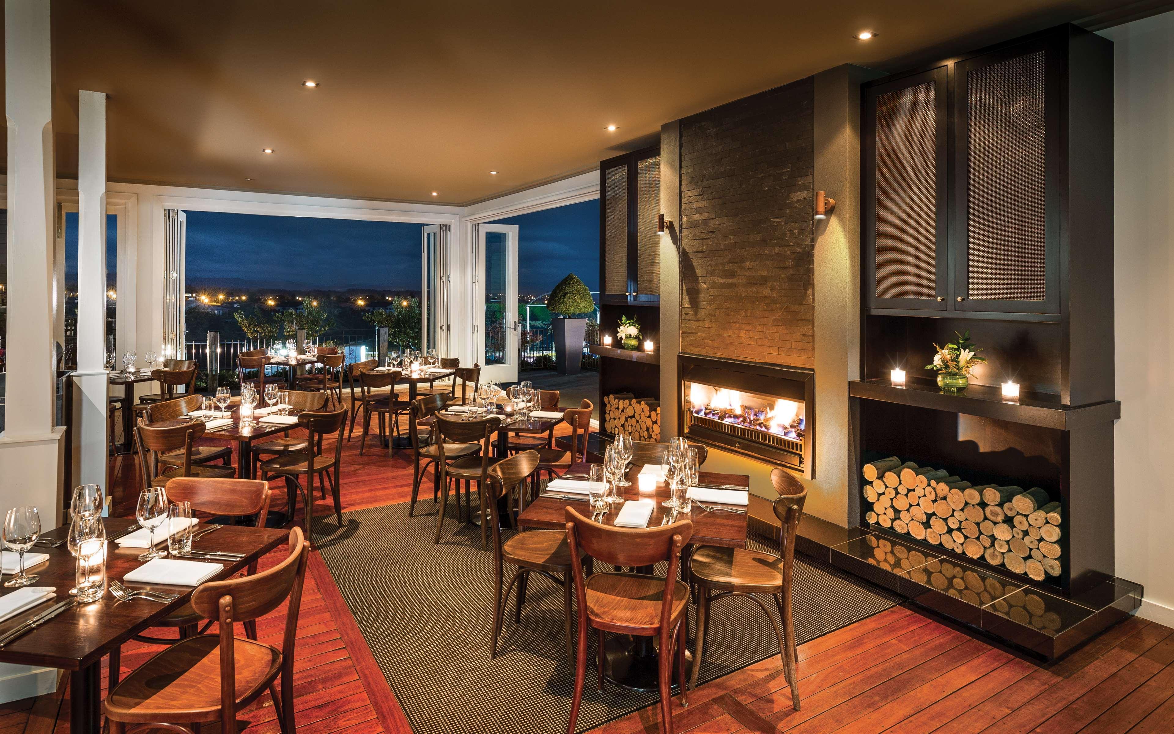 Hilton Lake Таупо Екстериор снимка