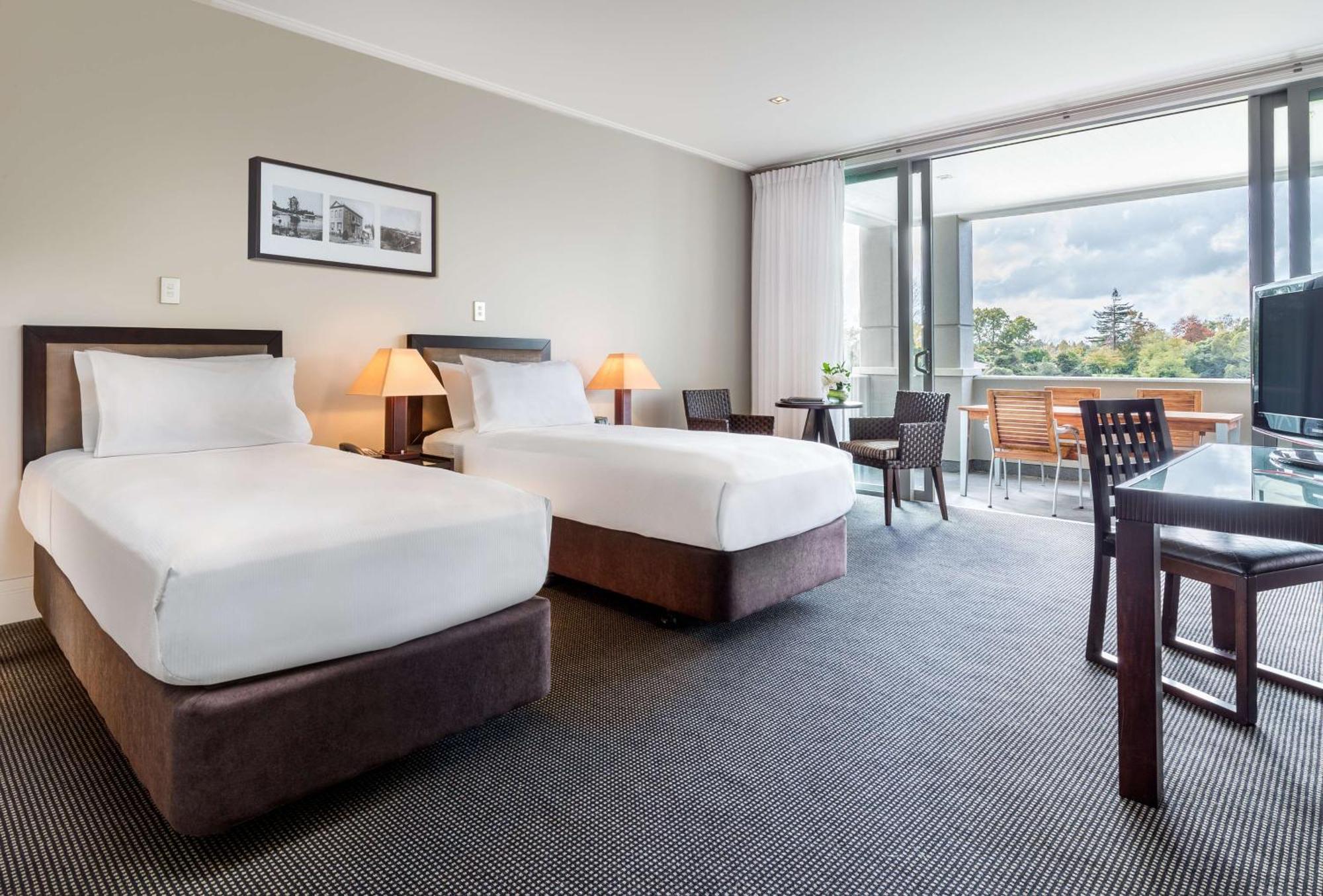 Hilton Lake Таупо Екстериор снимка